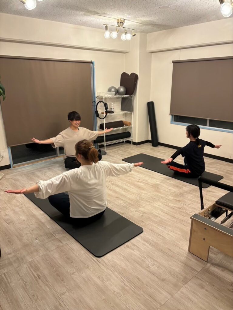 ピラティスグループレッスン