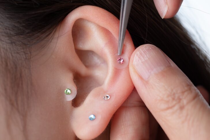 耳つぼジュエリー